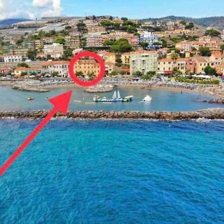 Apartamento Casa Nana Santo Stefano al Mare Exterior foto