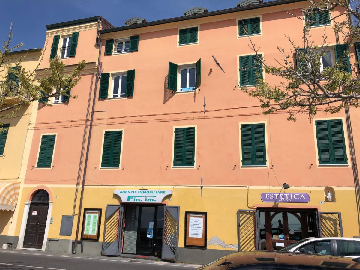 Apartamento Casa Nana Santo Stefano al Mare Exterior foto