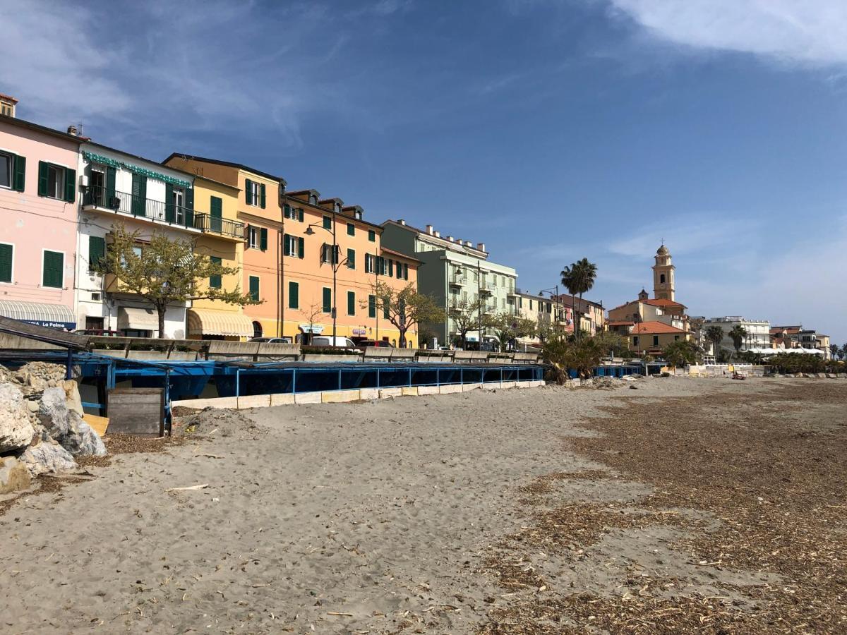 Apartamento Casa Nana Santo Stefano al Mare Exterior foto